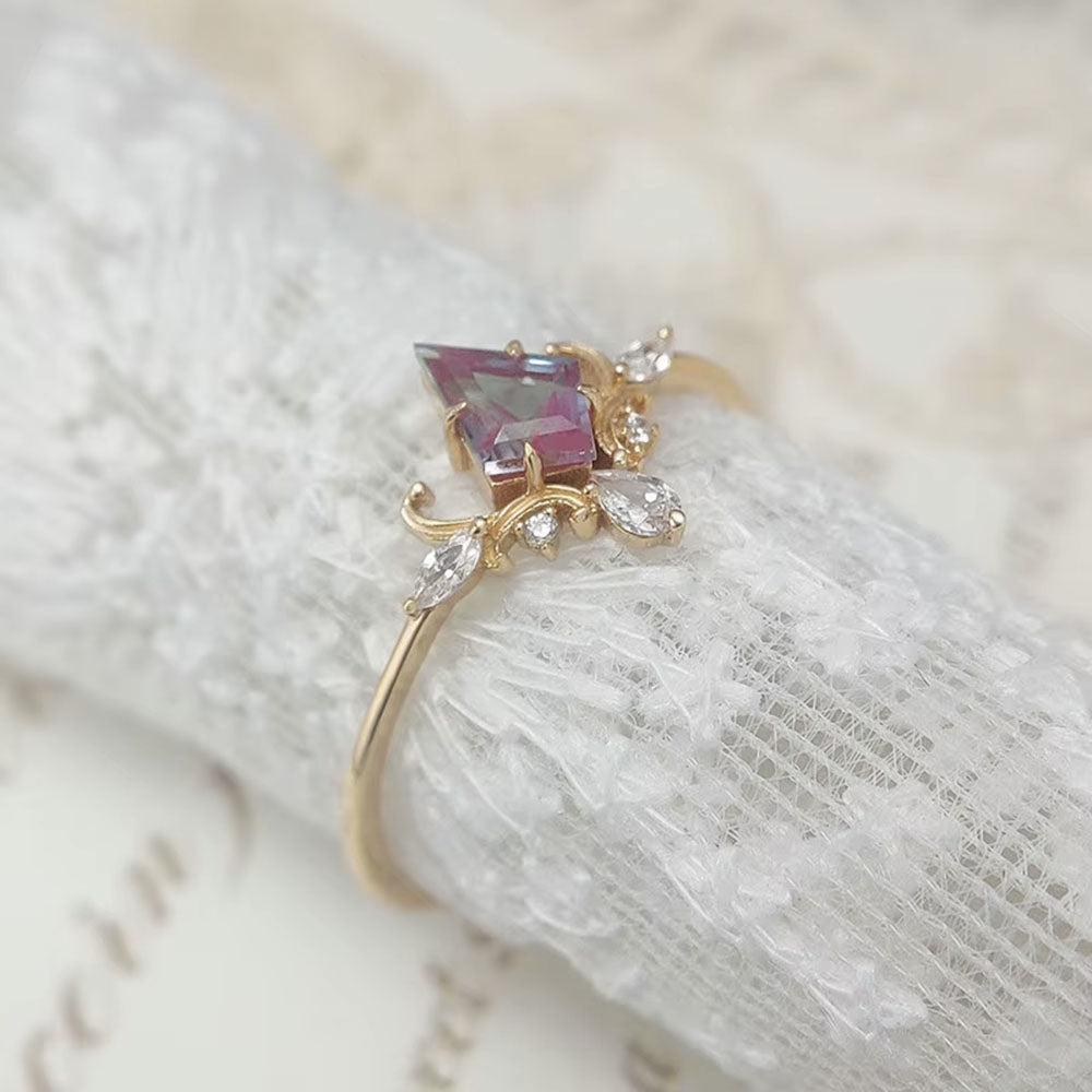 Alexandrite and Moonstone Ring