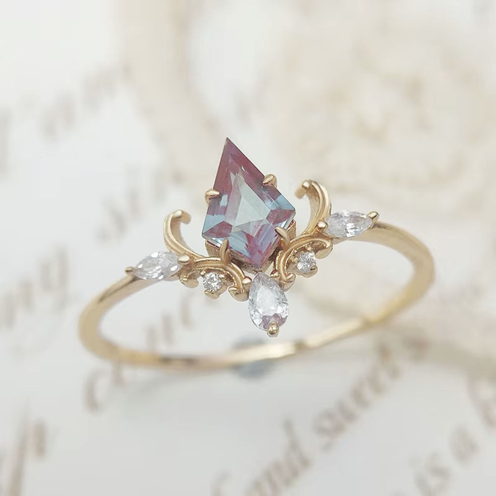 Alexandrite and Moonstone Ring