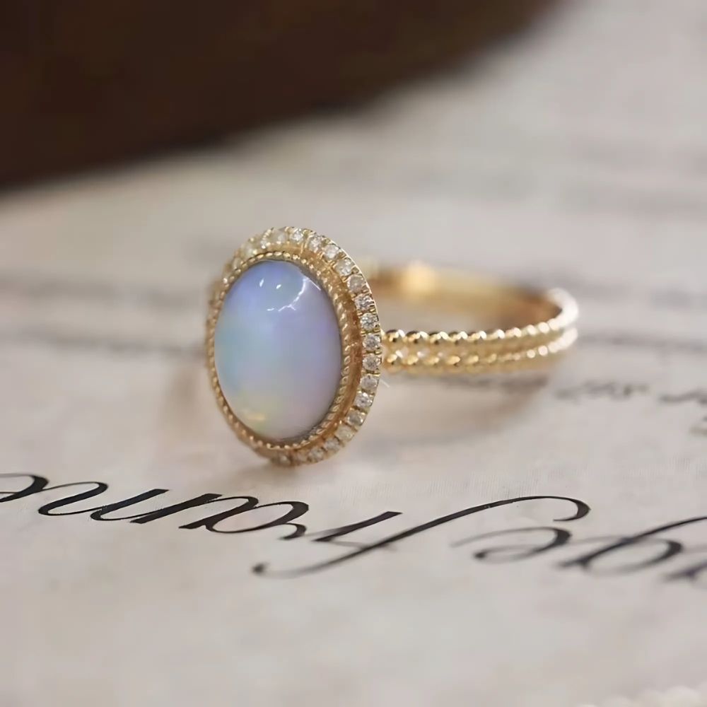 Antique Moonstone Gold Ring